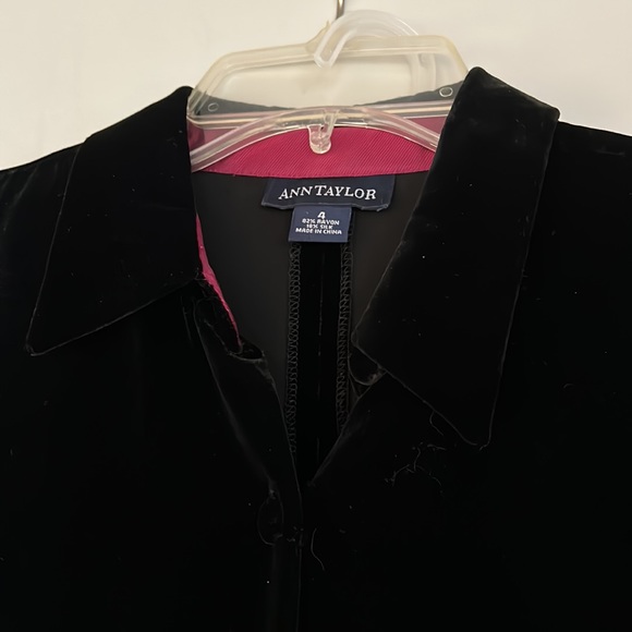 Ann Taylor velvet pant set - Picture 3 of 4